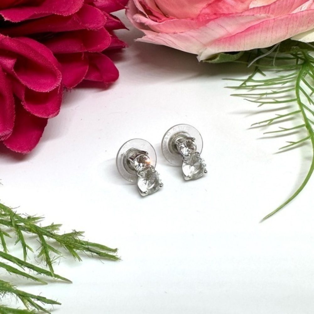 VINTAGE⚜️14K SWAROVSKI Austrian Crystal Earrings